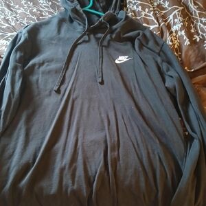Nike Men's Classic Black Hoodie